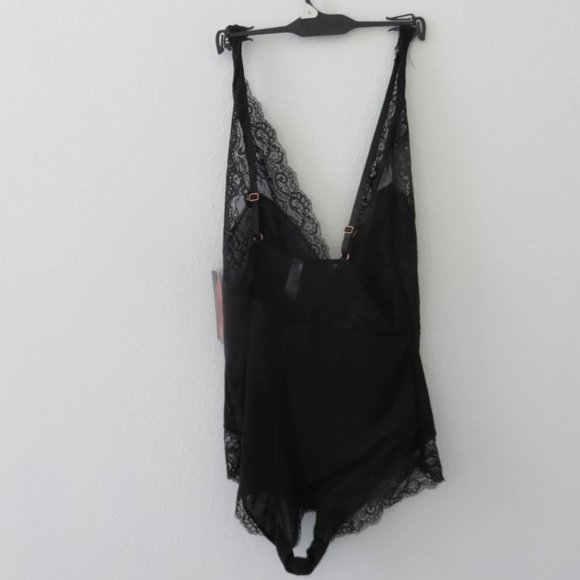 (#P) Marilyn Monroe Plunge V-Neck Stretch Lace Design Bodysuit - Picture 7 of 8